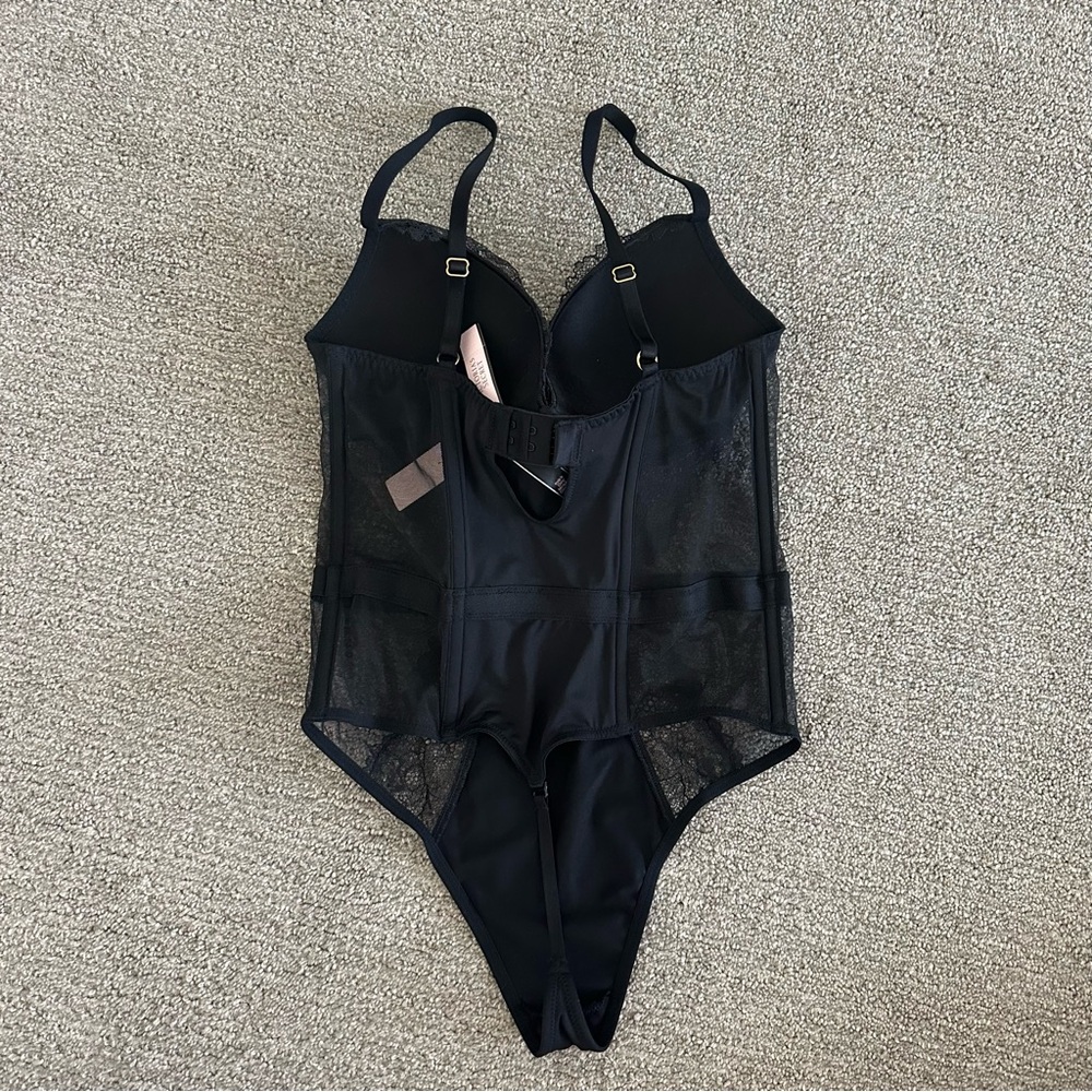 Victoria’s Secret Bodysuit Size Black LOVE Lace Belted Small - Picture 3 of 5